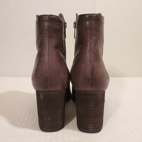 FRYE x ANTHROPOLOGIE CHUNKY HEEL ANKLE BOO… - Picture 5 of 7